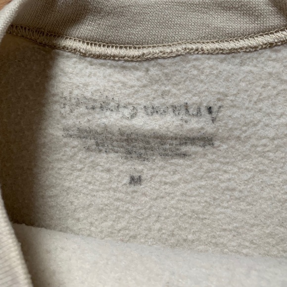 SOLD❌ Ariana Grande TLIC crewneck - Picture 4 of 4